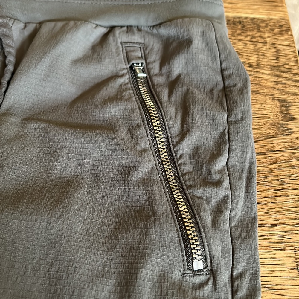 Athleta Trekke North Jogger size 2 - Picture 3 of 6